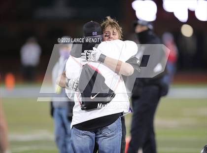 Thumbnail 1 in Sedgwick County vs. Sanford (CHSAA 8-Man State Championship) photogallery.