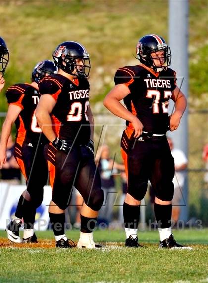 Thumbnail 3 in South Dearborn @ Lawrenceburg (Crosstown Showdown) photogallery.