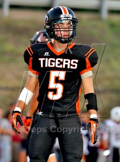 Thumbnail 2 in South Dearborn @ Lawrenceburg (Crosstown Showdown) photogallery.