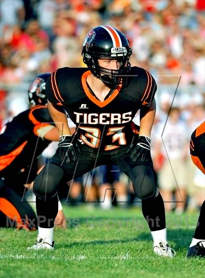 Thumbnail 1 in South Dearborn @ Lawrenceburg (Crosstown Showdown) photogallery.