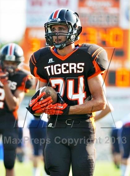 Thumbnail 3 in South Dearborn @ Lawrenceburg (Crosstown Showdown) photogallery.