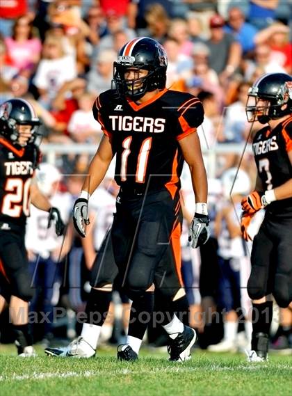 Thumbnail 3 in South Dearborn @ Lawrenceburg (Crosstown Showdown) photogallery.