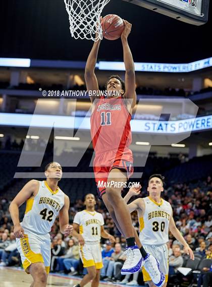 Thumbnail 3 in Crossroads vs. Alameda (CIF State D2 Final) photogallery.