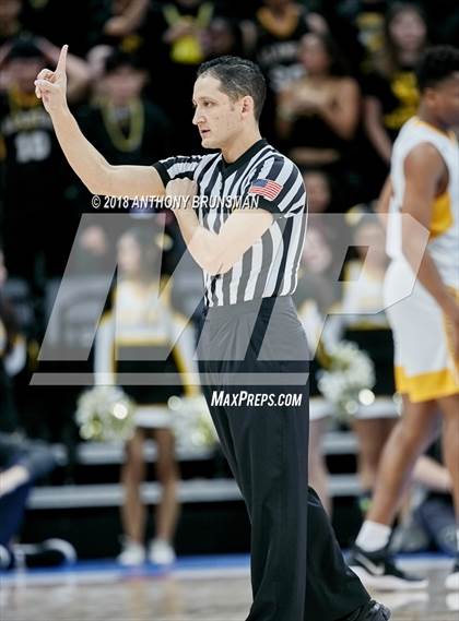 Thumbnail 3 in Crossroads vs. Alameda (CIF State D2 Final) photogallery.