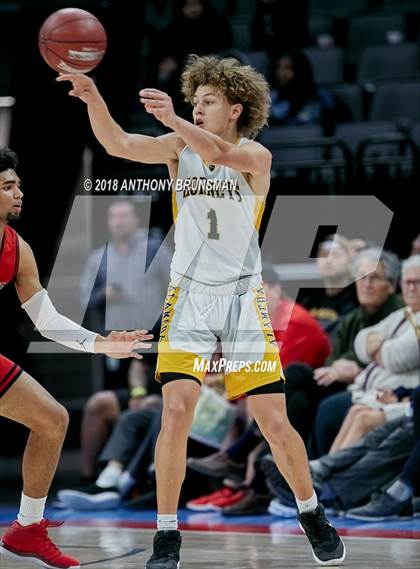 Thumbnail 1 in Crossroads vs. Alameda (CIF State D2 Final) photogallery.