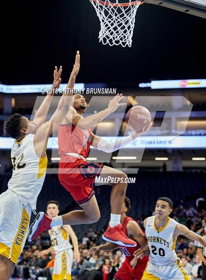 Thumbnail 1 in Crossroads vs. Alameda (CIF State D2 Final) photogallery.