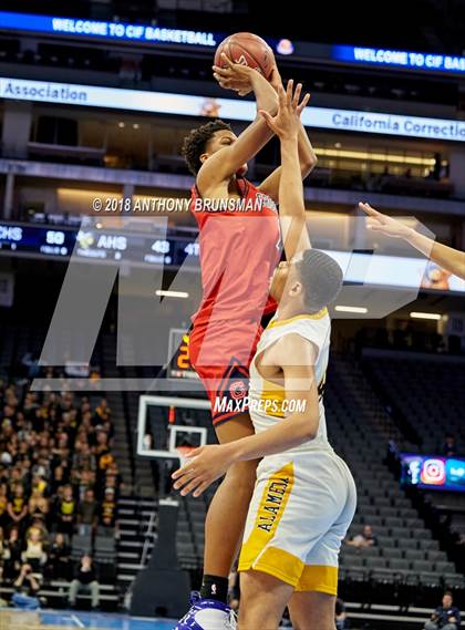 Thumbnail 3 in Crossroads vs. Alameda (CIF State D2 Final) photogallery.