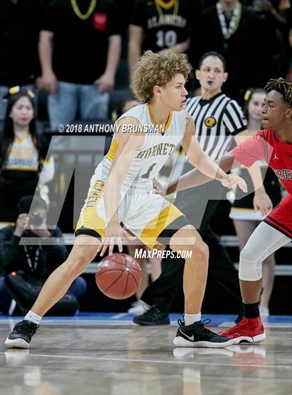 Thumbnail 3 in Crossroads vs. Alameda (CIF State D2 Final) photogallery.