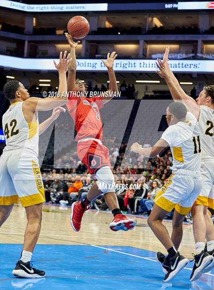 Thumbnail 3 in Crossroads vs. Alameda (CIF State D2 Final) photogallery.
