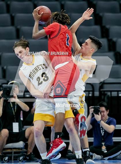 Thumbnail 2 in Crossroads vs. Alameda (CIF State D2 Final) photogallery.