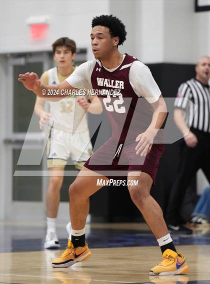 Thumbnail 2 in Lake Creek vs Waller (Mike Dacus Classic) photogallery.