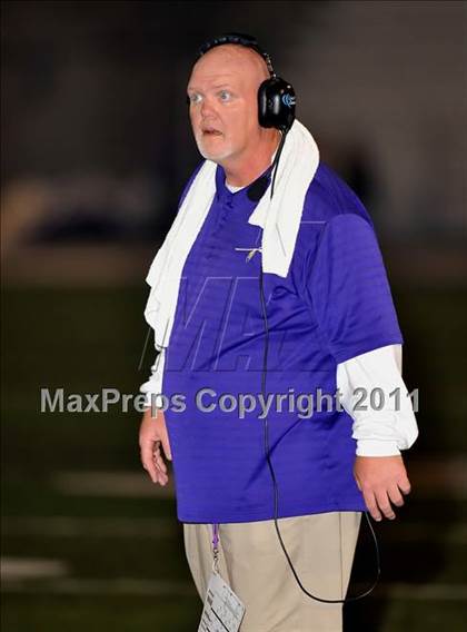 Thumbnail 1 in Alvarado vs. Henderson (3A Division 1 Semifinals) photogallery.