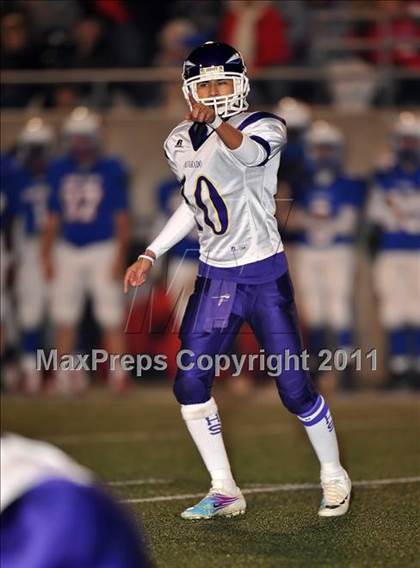 Thumbnail 3 in Alvarado vs. Henderson (3A Division 1 Semifinals) photogallery.