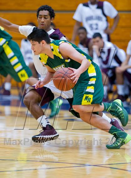 Thumbnail 2 in Rowe @ Highlands (NISD Boys Basketball Tournament) photogallery.