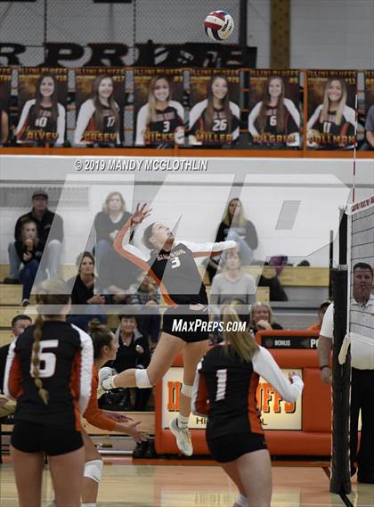 Thumbnail 3 in Athens @ Illini Bluffs photogallery.