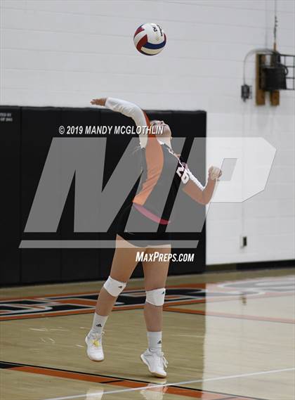 Thumbnail 1 in Athens @ Illini Bluffs photogallery.