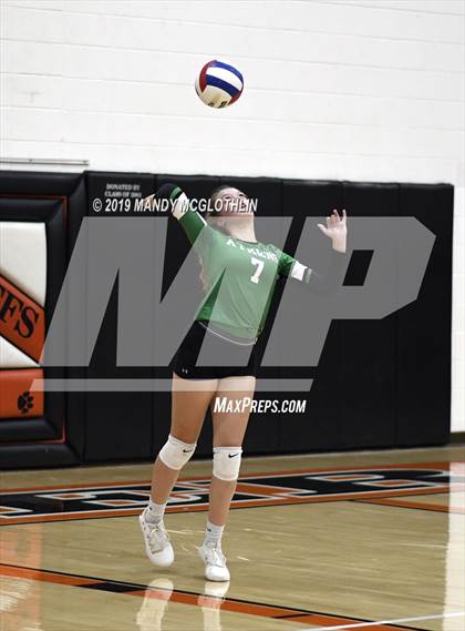 Thumbnail 1 in Athens @ Illini Bluffs photogallery.