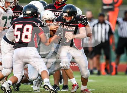 Thumbnail 3 in Oakridge vs. Pantego Christian photogallery.