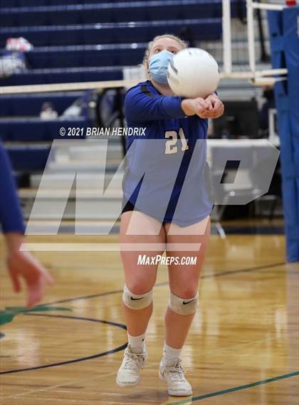 Thumbnail 2 in Maiden @ Lake Norman Charter photogallery.