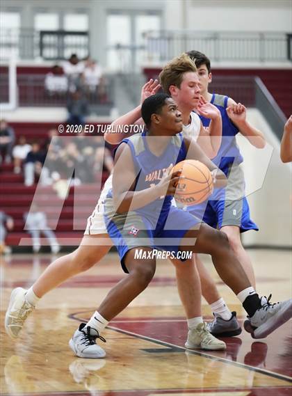 Thumbnail 1 in Walton @ Lassiter photogallery.