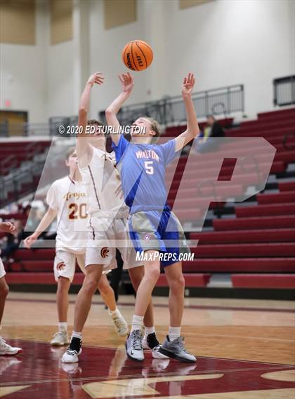 Thumbnail 1 in Walton @ Lassiter photogallery.