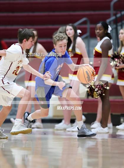 Thumbnail 2 in Walton @ Lassiter photogallery.