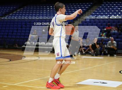 Thumbnail 3 in Cypress Creek vs. Westlake (Cy-Hoops Invitational) photogallery.