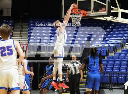 Thumbnail 2 in Cypress Creek vs. Westlake (Cy-Hoops Invitational) photogallery.