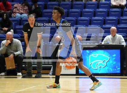 Thumbnail 3 in Cypress Creek vs. Westlake (Cy-Hoops Invitational) photogallery.