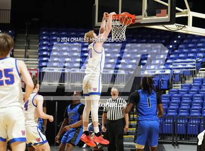 Thumbnail 3 in Cypress Creek vs. Westlake (Cy-Hoops Invitational) photogallery.