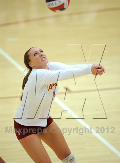 Thumbnail 1 in Foothill @ Esperanza photogallery.