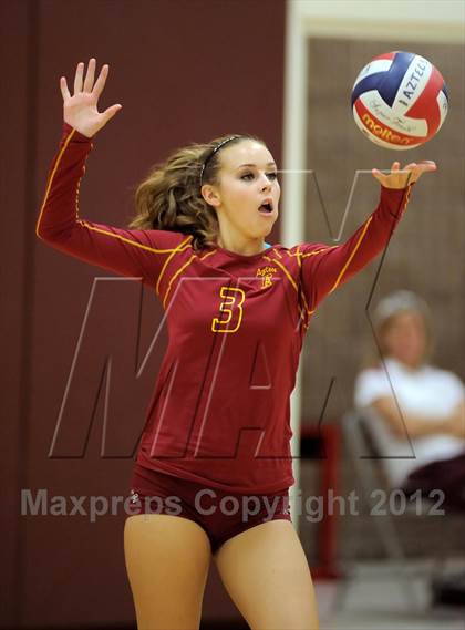 Thumbnail 1 in Foothill @ Esperanza photogallery.