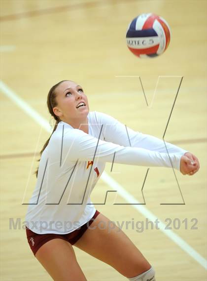 Thumbnail 3 in Foothill @ Esperanza photogallery.