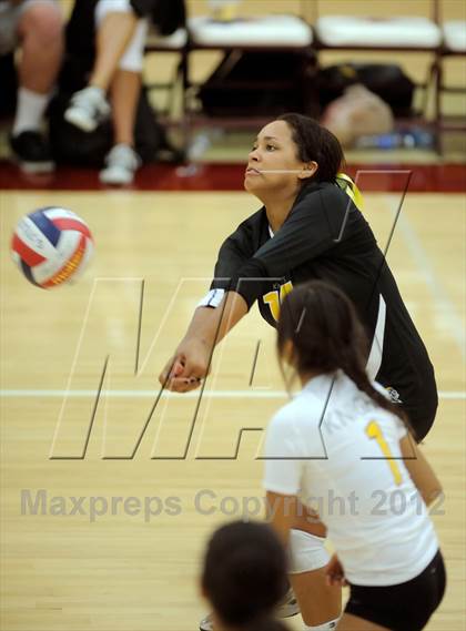 Thumbnail 2 in Foothill @ Esperanza photogallery.