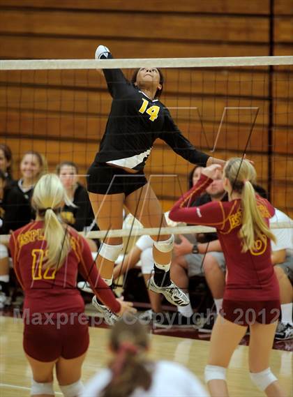 Thumbnail 1 in Foothill @ Esperanza photogallery.