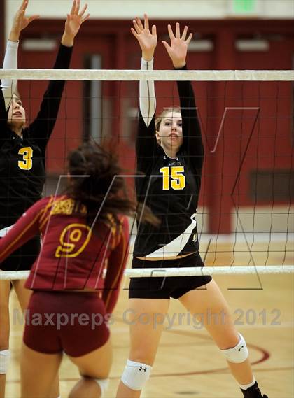 Thumbnail 2 in Foothill @ Esperanza photogallery.