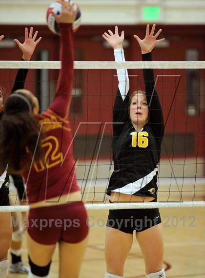 Thumbnail 2 in Foothill @ Esperanza photogallery.