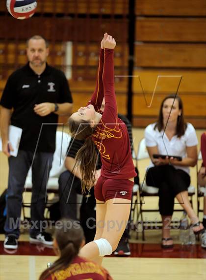 Thumbnail 1 in Foothill @ Esperanza photogallery.