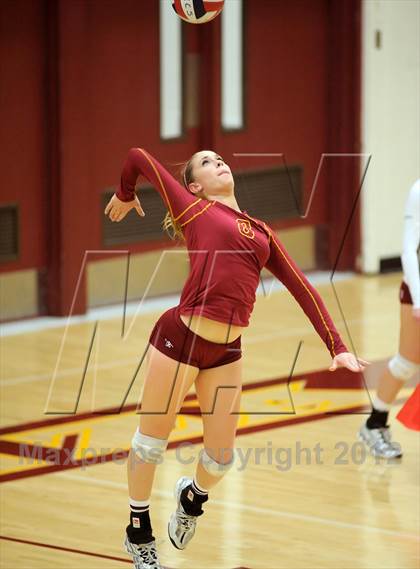 Thumbnail 3 in Foothill @ Esperanza photogallery.