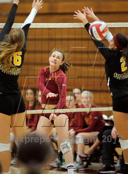 Thumbnail 3 in Foothill @ Esperanza photogallery.