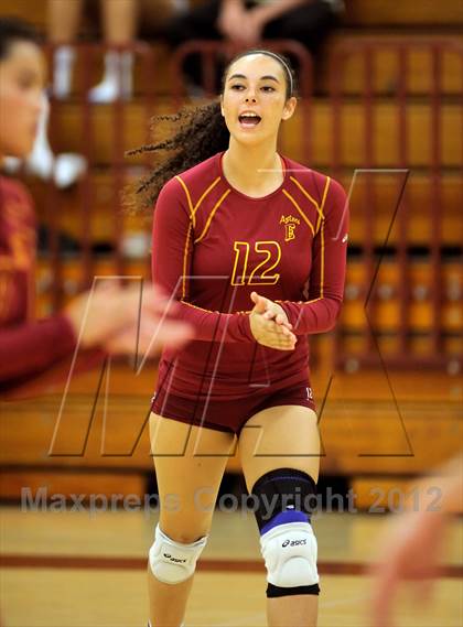 Thumbnail 1 in Foothill @ Esperanza photogallery.