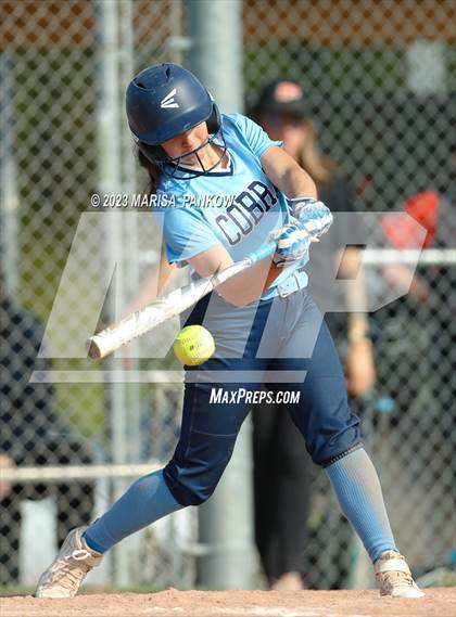 Thumbnail 2 in Bishop Grimes vs Phoenix photogallery.
