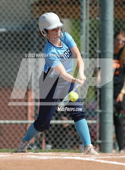 Thumbnail 3 in Bishop Grimes vs Phoenix photogallery.