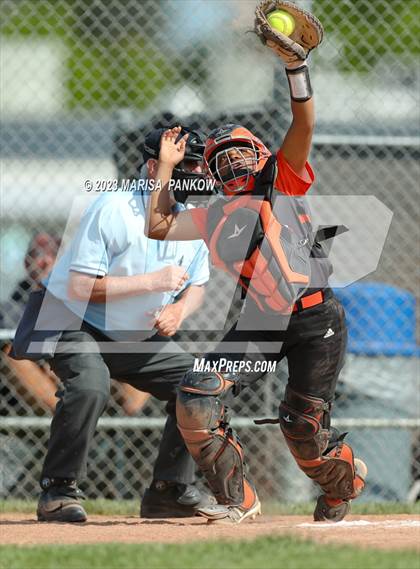 Thumbnail 3 in Bishop Grimes vs Phoenix photogallery.