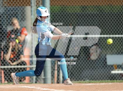 Thumbnail 2 in Bishop Grimes vs Phoenix photogallery.