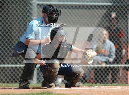 Thumbnail 2 in Bishop Grimes vs Phoenix photogallery.