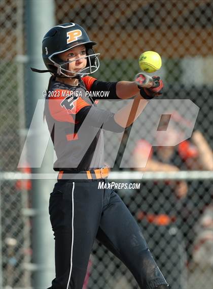 Thumbnail 3 in Bishop Grimes vs Phoenix photogallery.