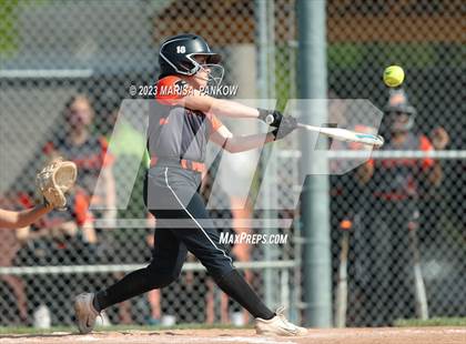Thumbnail 2 in Bishop Grimes vs Phoenix photogallery.