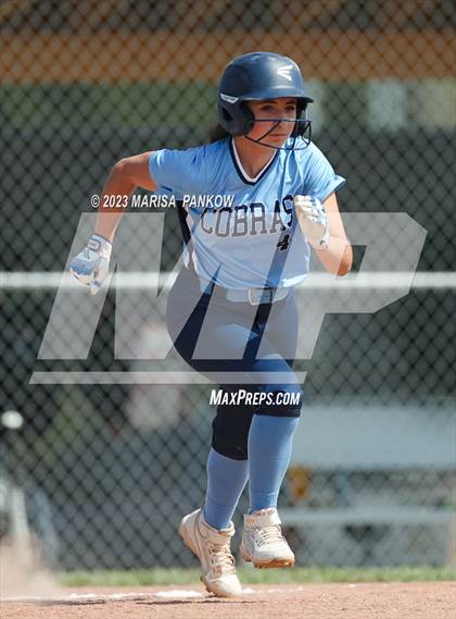 Thumbnail 1 in Bishop Grimes vs Phoenix photogallery.