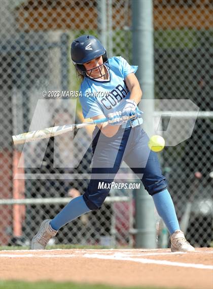 Thumbnail 2 in Bishop Grimes vs Phoenix photogallery.